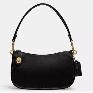 Coach swinger bag
At the lowest offer I can accept . Thanks! ♥️